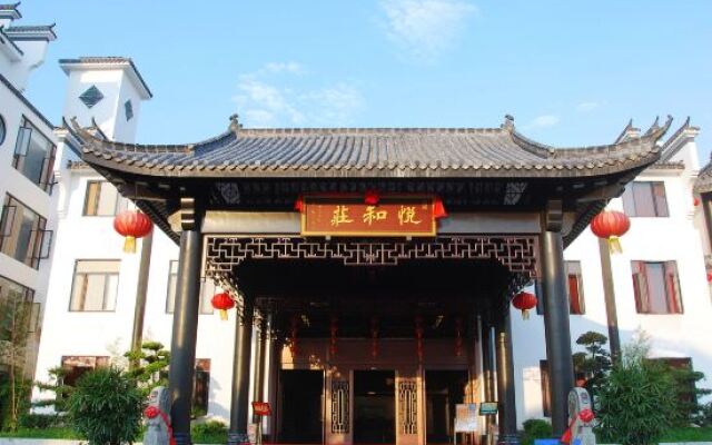 Yuehezhuang Hotel