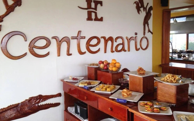 Hotel Centenario