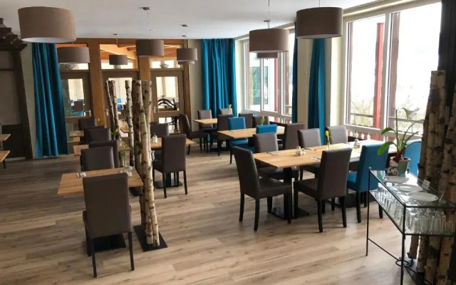 Gasthof Deutscher Adler & Hotel Puchtler