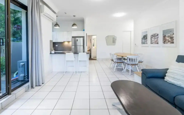 Alexander Apts - Ground Floor 2 Bedroom
