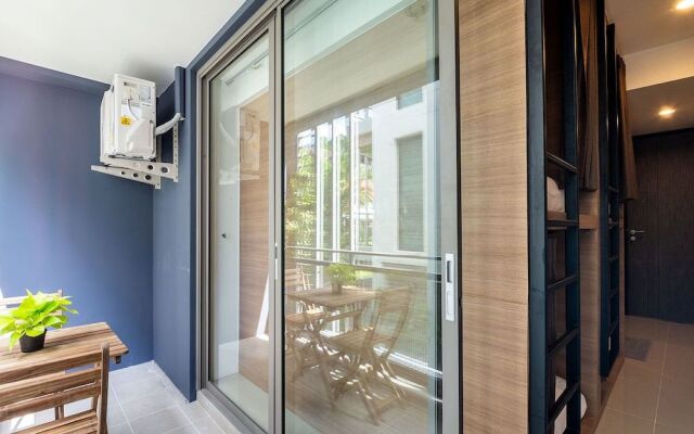 Stay@kata Poshtel