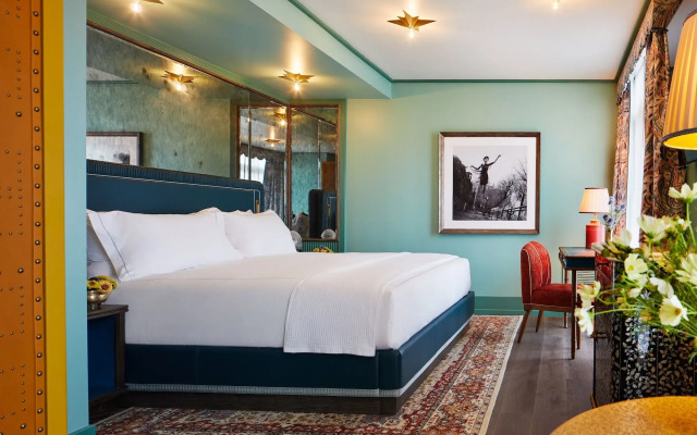 The Fifth Avenue Hotel