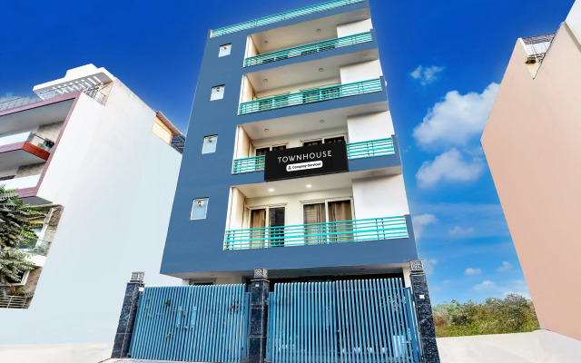 Super Townhouse Sector 52 Near Artemis Hospital