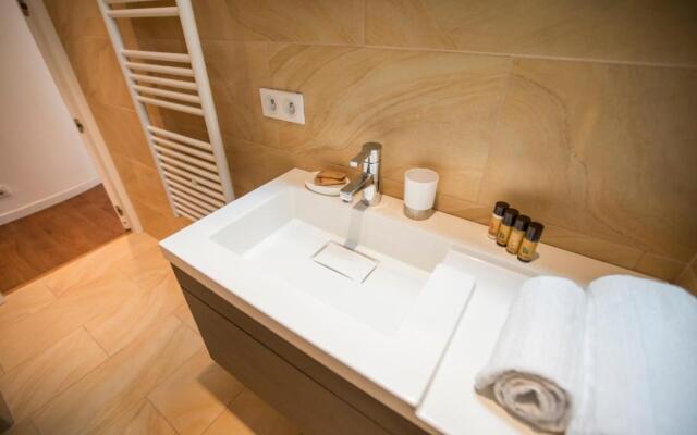 Imperial Apartment by Connexion