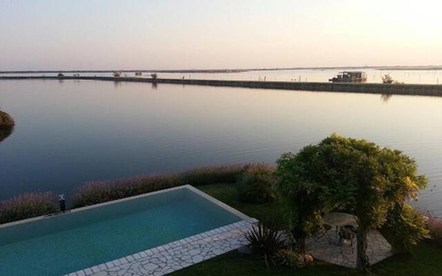 Beautiful Villa With Private Pool by Beahost