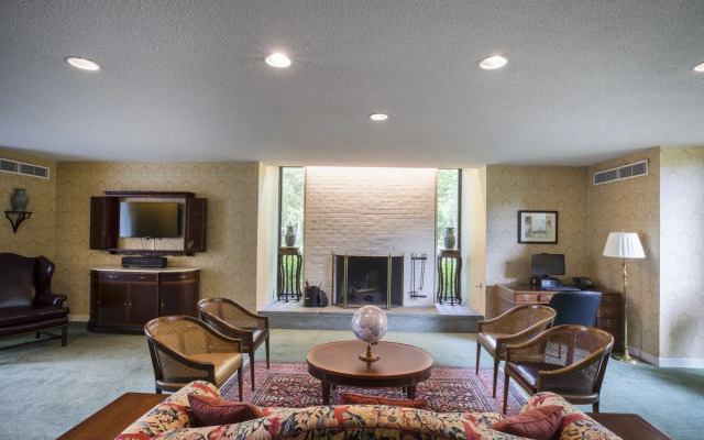 Отель Griffin, an official Colonial Williamsburg Hotel