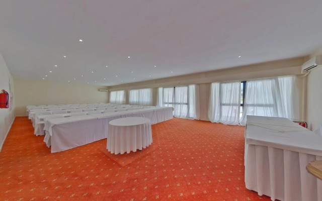Palmariva Beach Hotel