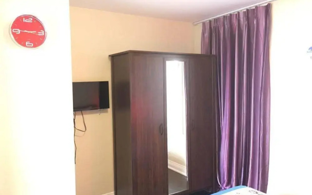 Downtown Comfortable Guest House