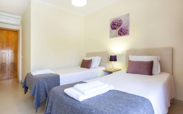 CB Miranda - Cabanas Beach