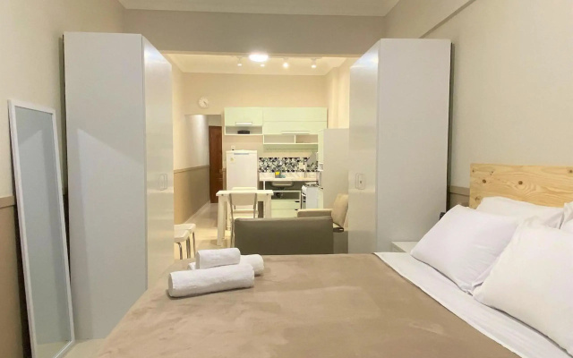 M50 - Quadra da Praia Copacabana - Studio Acolhedor