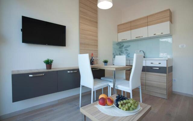Jk Suites