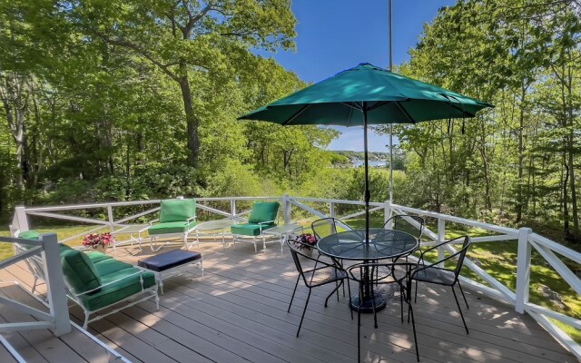 Harbor View Cozy Retreat for 2