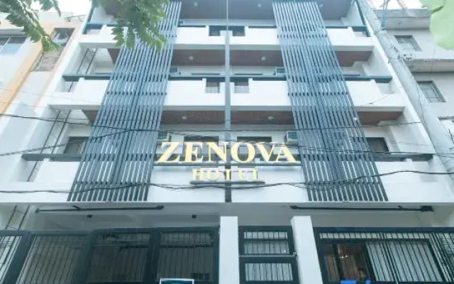 RedDoorz @ Zenova Hotel