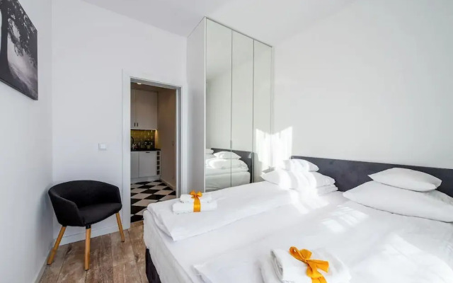 Aparthotel Warsaw Hub