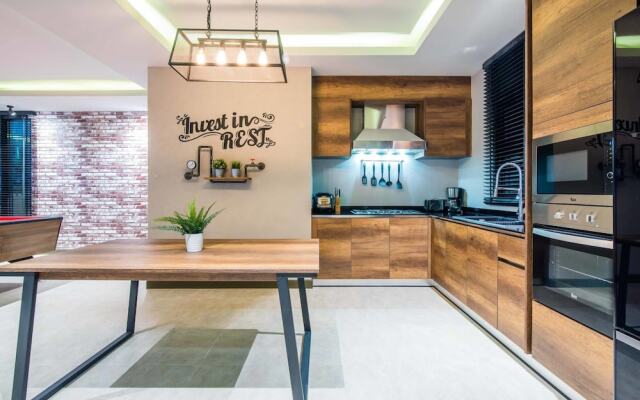 Rest House Hua Hin Pool Villa