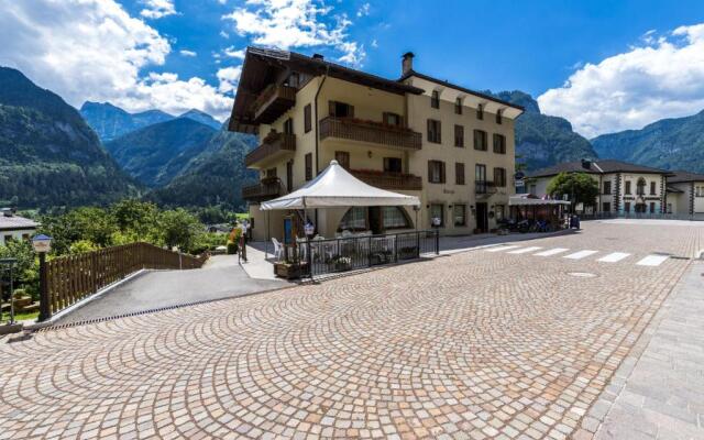 Garni Hotel Al Bivio