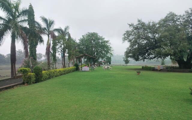 TGI Jahaj Mahal Resort
