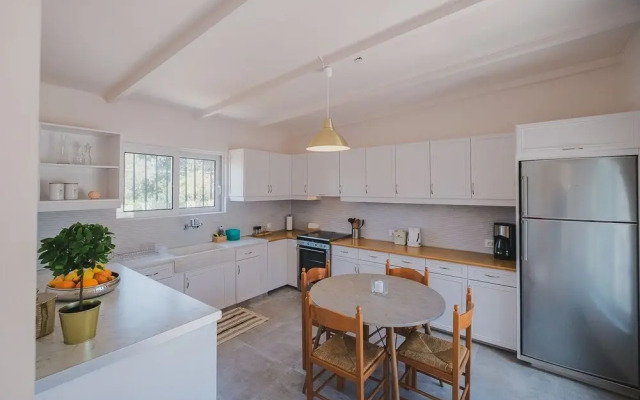 Large Private Villa Splendid Terraces & Views