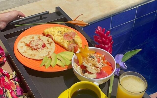 Hotel Renasci Palomino