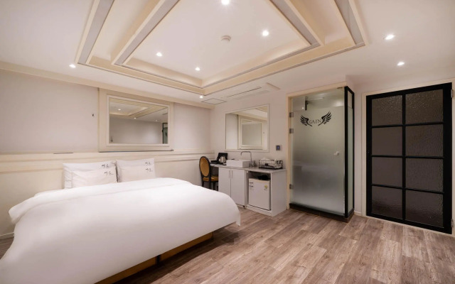 Gain Hotel