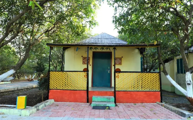 Wilderness Camp 200mtr from Devaliya Park