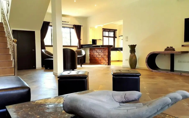 WOWLAND Luxury Pool Villa Pattaya Walking Street - 6 Bedrooms