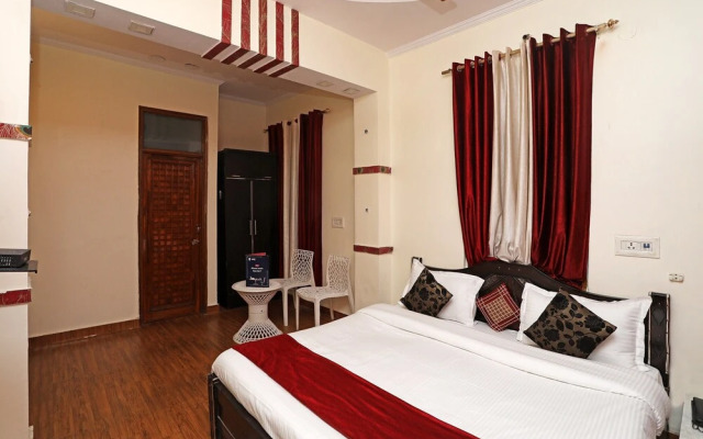 The Castle By OYO Rooms