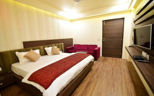 Hotel Shyampuriya Palace