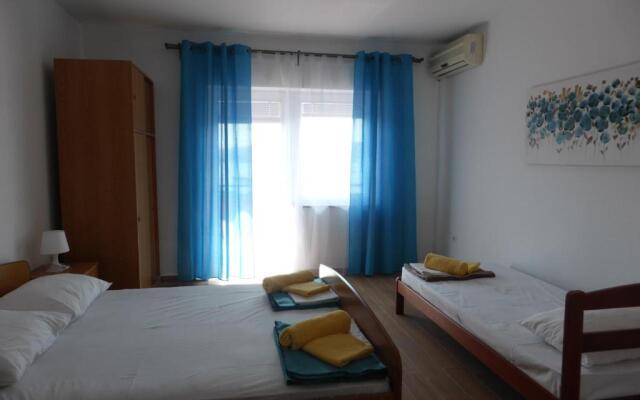 Apartments Adria