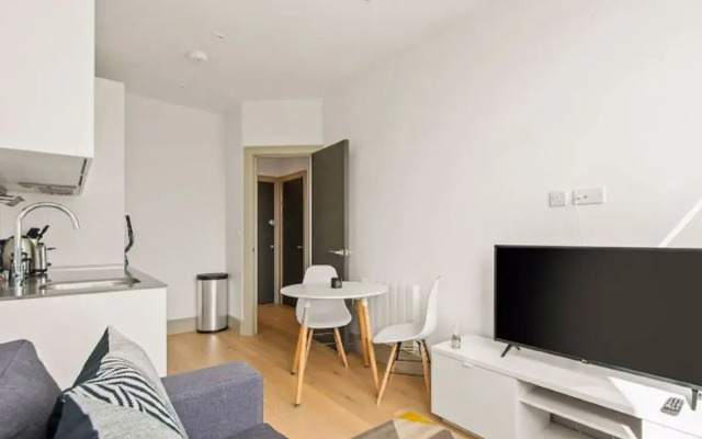 Harrow Apartments