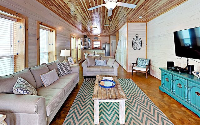 Reel Beachy @ The Commons