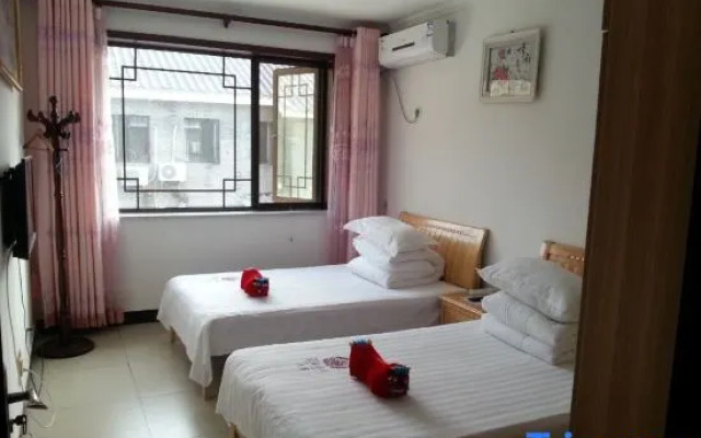 Sihai Renjia Farmhouse