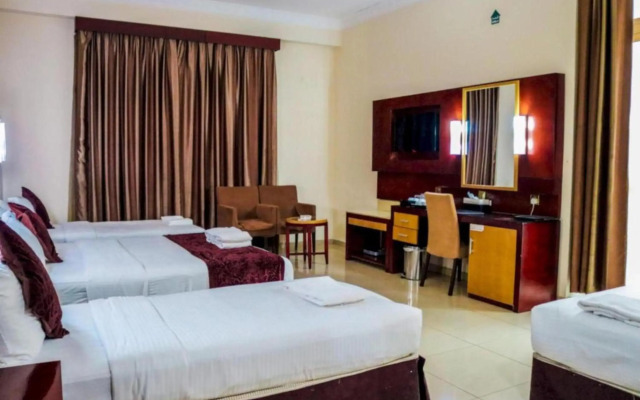 Phoenix Hotel