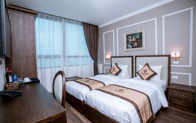 Louisland Hotel