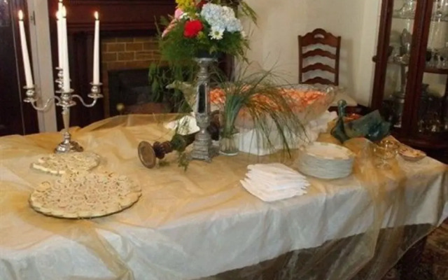 Simply Divine Bed & Breakfast