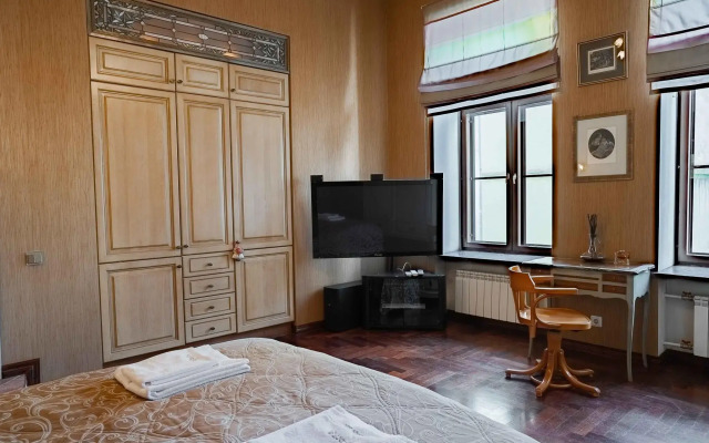 Апартаменты на улице Миллионная 23