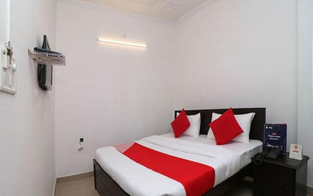 OYO 13626 hillway Guest house