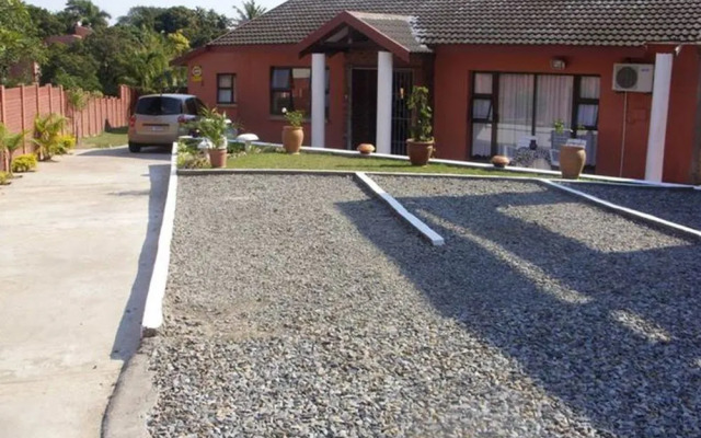 Umqhele Bed  Breakfast