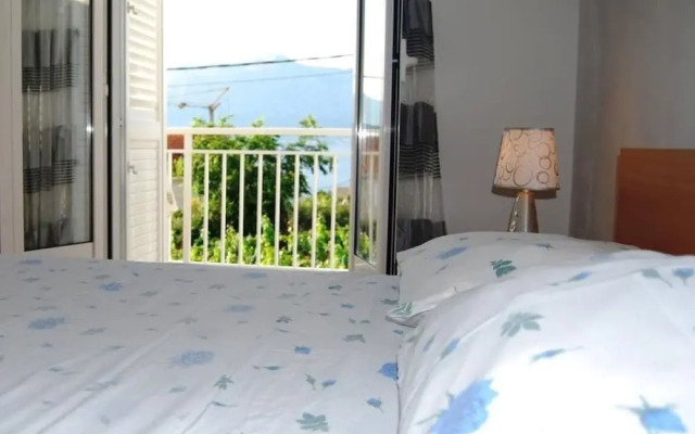 Krila - Cozy and Seaview - A1