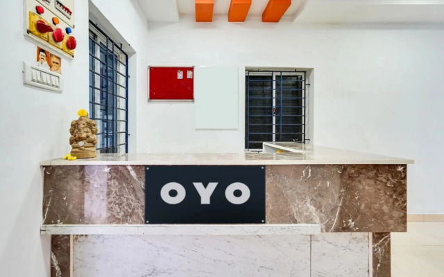 Vishnu Mahal by OYO Rooms