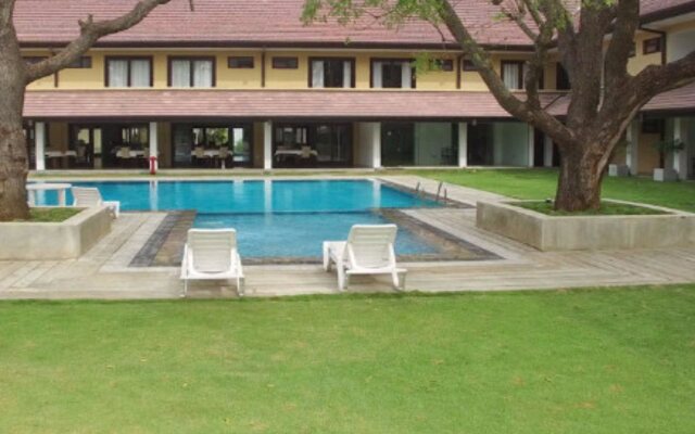 Rajarata Hotel