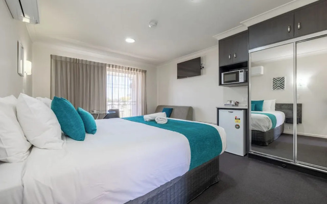 Dalby Fairway Motor Inn