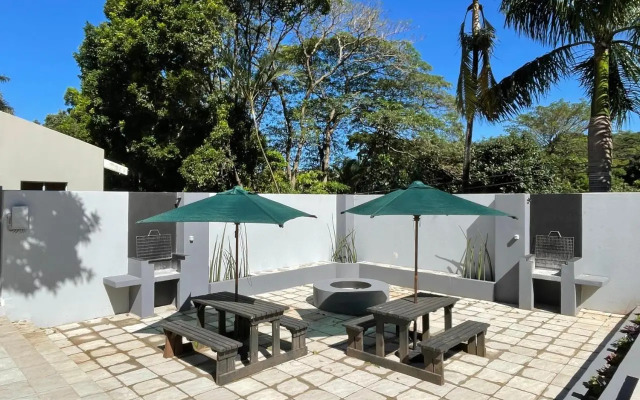 Guest house on Gillian Unit 5
