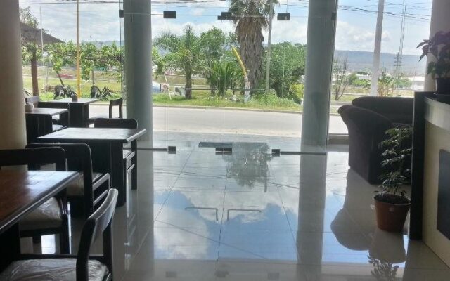 Hotel Las Lomas