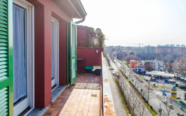 Shopping Deangeli Apartment - Hintown