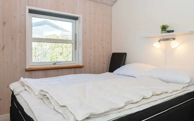 6 Person Holiday Home in Hemmet-by Traum