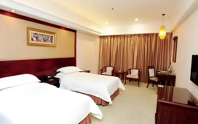 Vienna Hotel Shenzhen Longhua Qinghu Road Branch