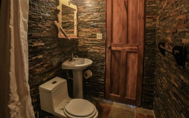 Bambuda Lodge - Hostel