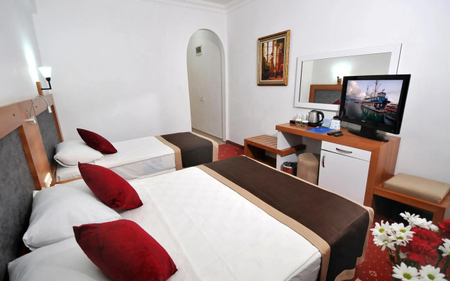 Ramira Beach Hotel
