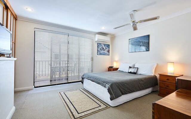 Fremantle Townhouse u/5